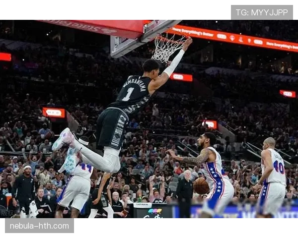 马克西突破创造空间提升罚球效率，成为76人关键后卫